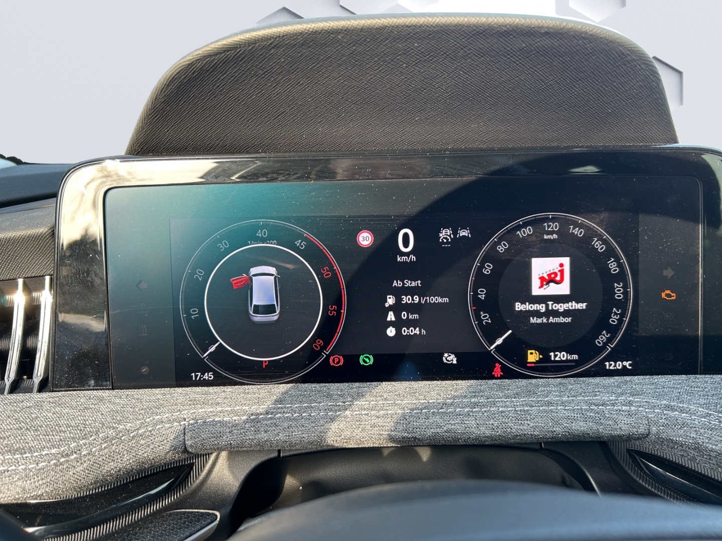 Superb Combi 2.0 TDI 110kW Selection 7 Gang DSG