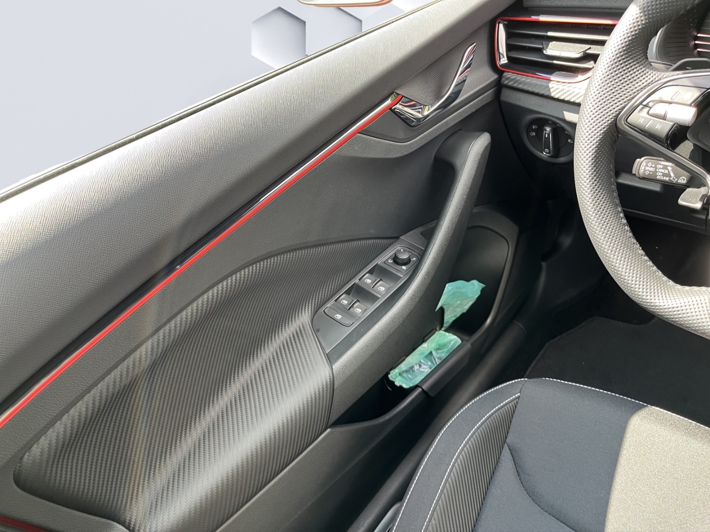 Kamiq Monte Carlo AHK-klappbar Panorama Digitales Cockpit LED Blendfreies Fernl. Kurvenlicht