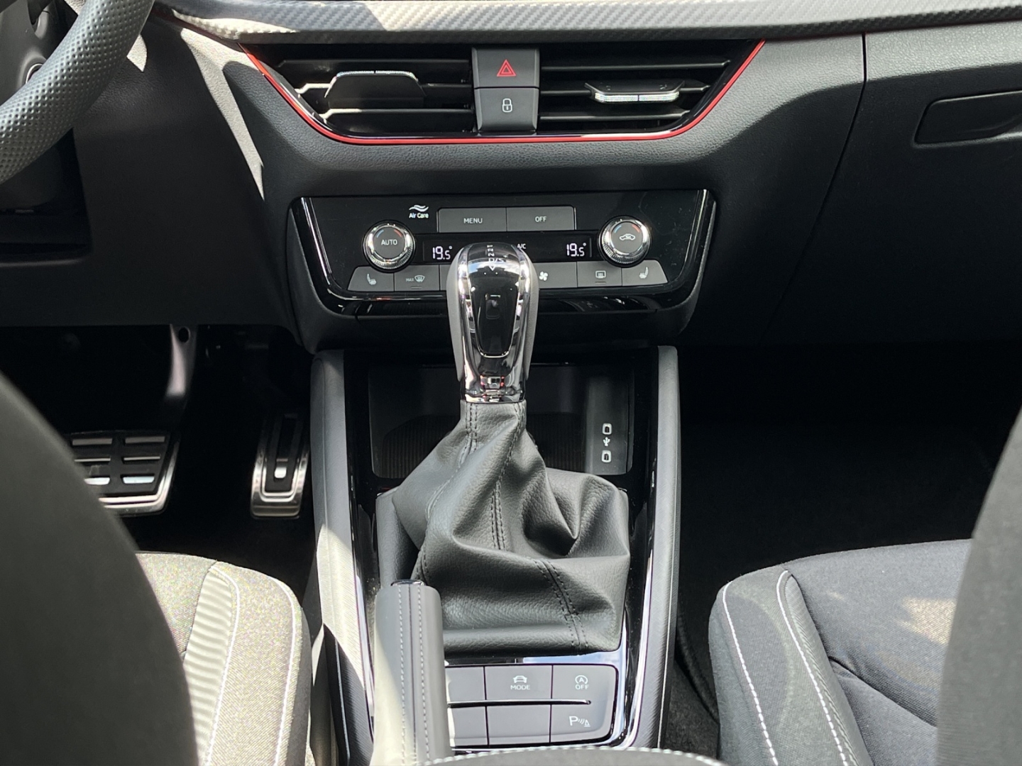 Kamiq Monte Carlo AHK-klappbar Panorama Digitales Cockpit LED Blendfreies Fernl. Kurvenlicht
