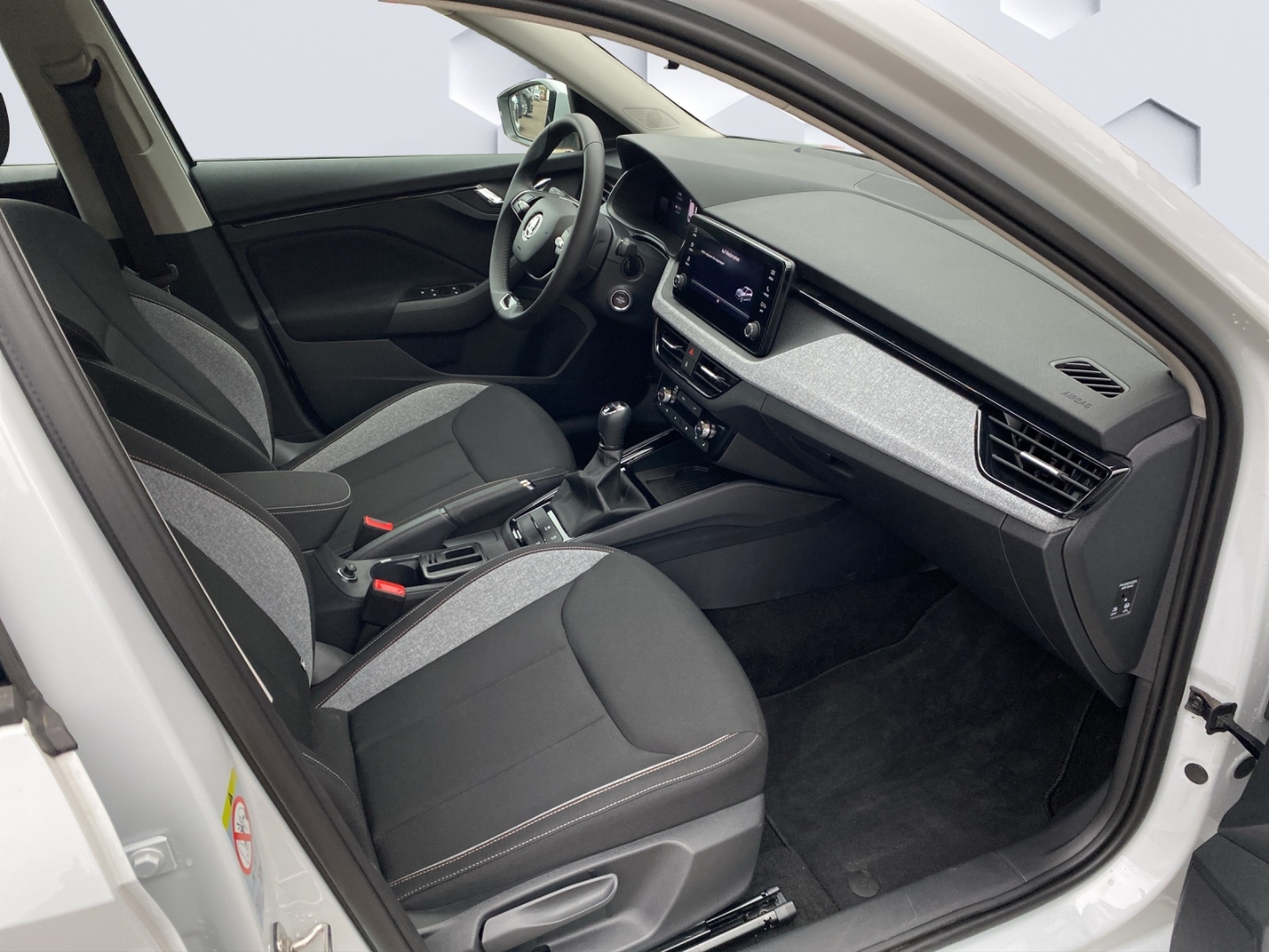 Kamiq Drive 1.0 TSI EU6e Digitales Cockpit LED Sperrdiff. Apple CarPlay Android Auto