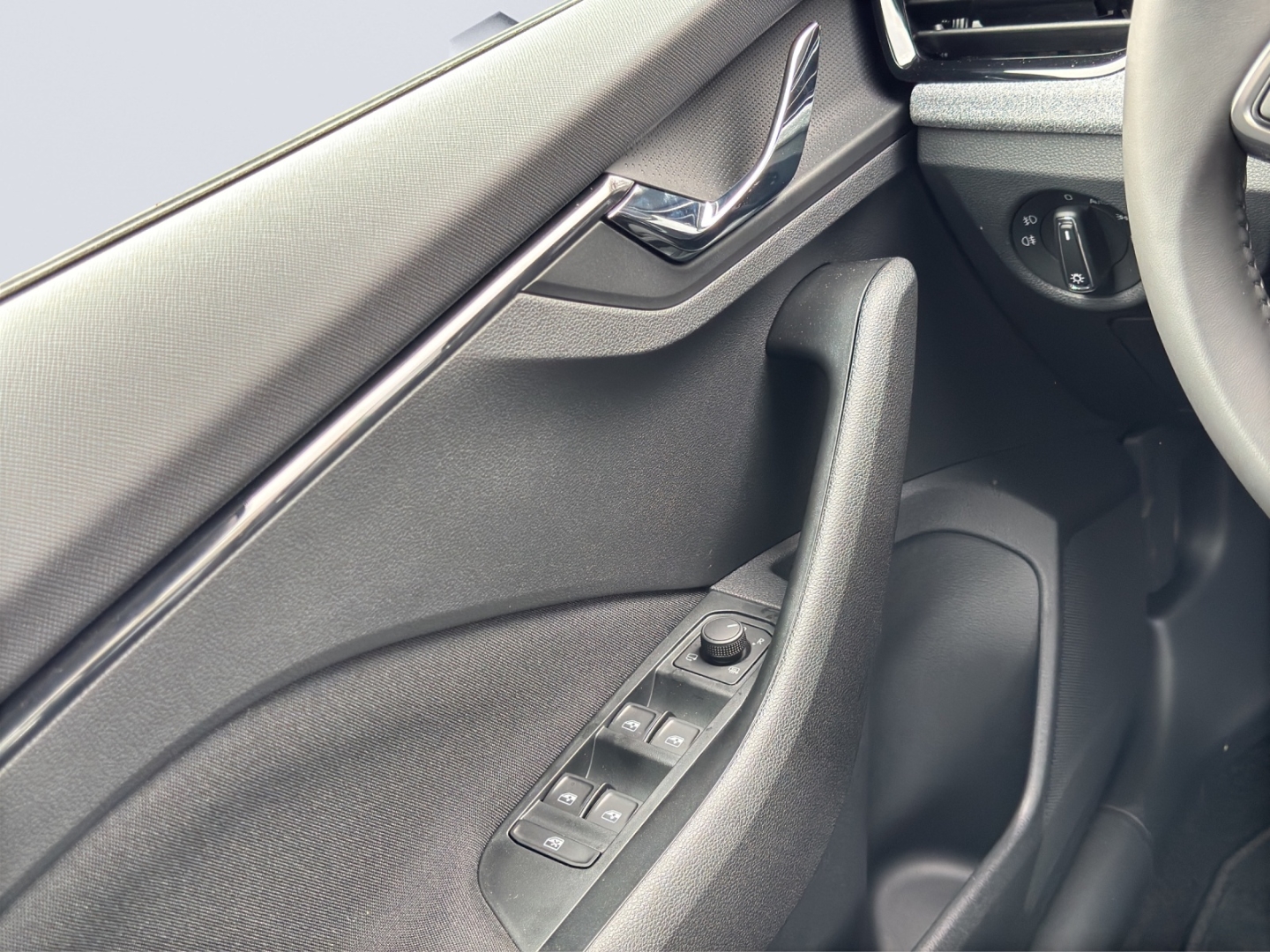 Kamiq Selection 1.0 TSI EU6e Digitales Cockpit LED Sperrdiff. ACC Apple CarPlay Android Auto
