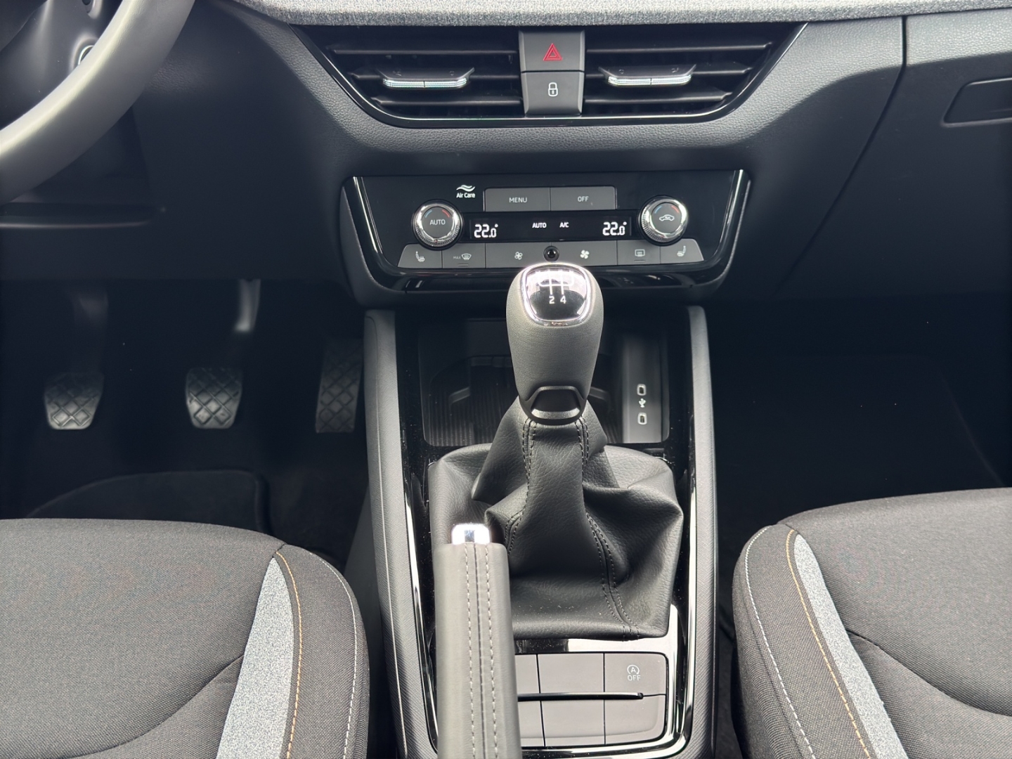 Kamiq Selection 1.0 TSI EU6e Digitales Cockpit LED Sperrdiff. ACC Apple CarPlay Android Auto