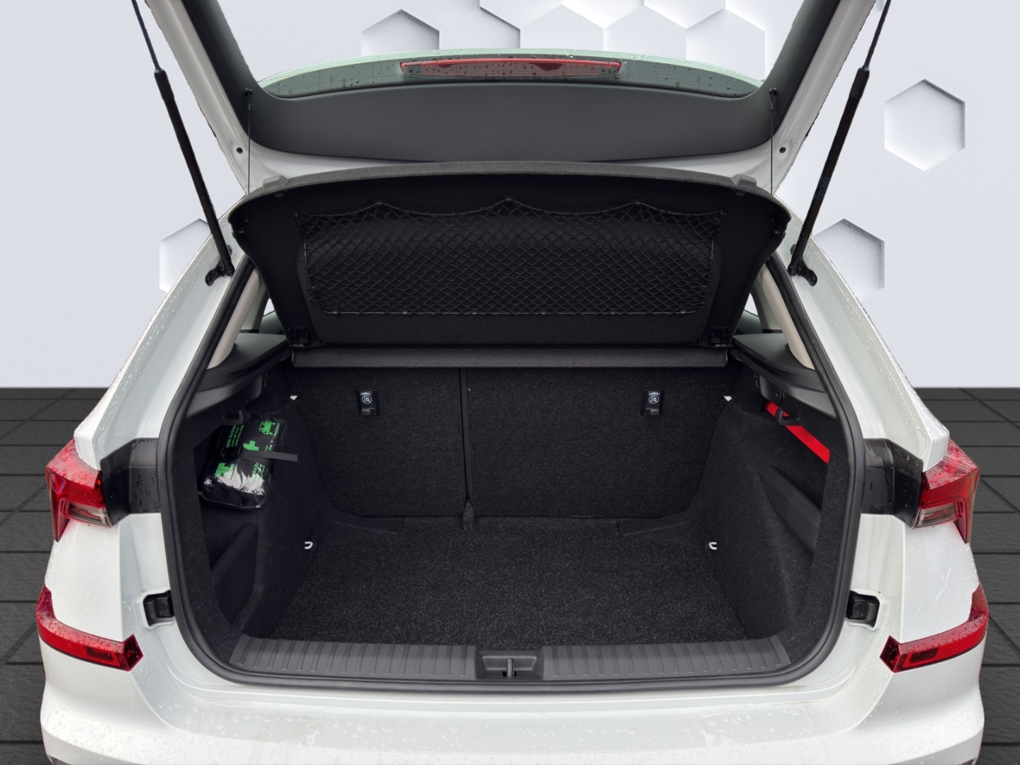 Kamiq Selection 1.0 TSI EU6e Digitales Cockpit LED Sperrdiff. ACC Apple CarPlay Android Auto