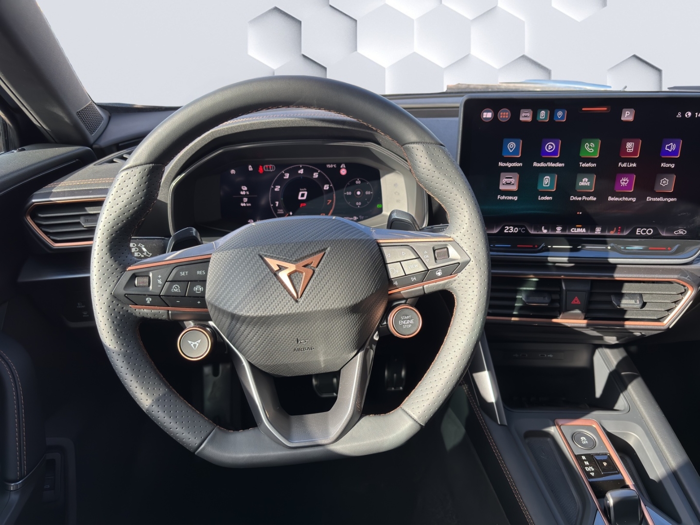 Formentor 1.5l TSI e-Hybrid AHK-klappbar Navi Digit. Cockpit Memory Sitze 360 Kamera AD