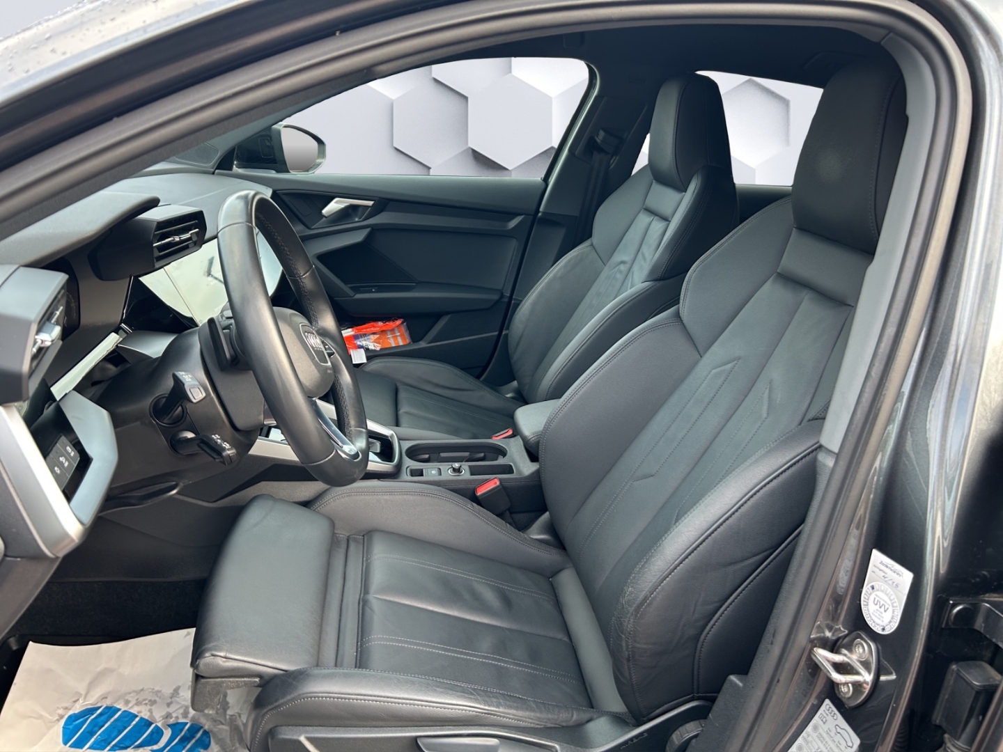 A3 Sportback TFSIe MatrixLED Rückfahrkamera ParkAssist Sitzheizung