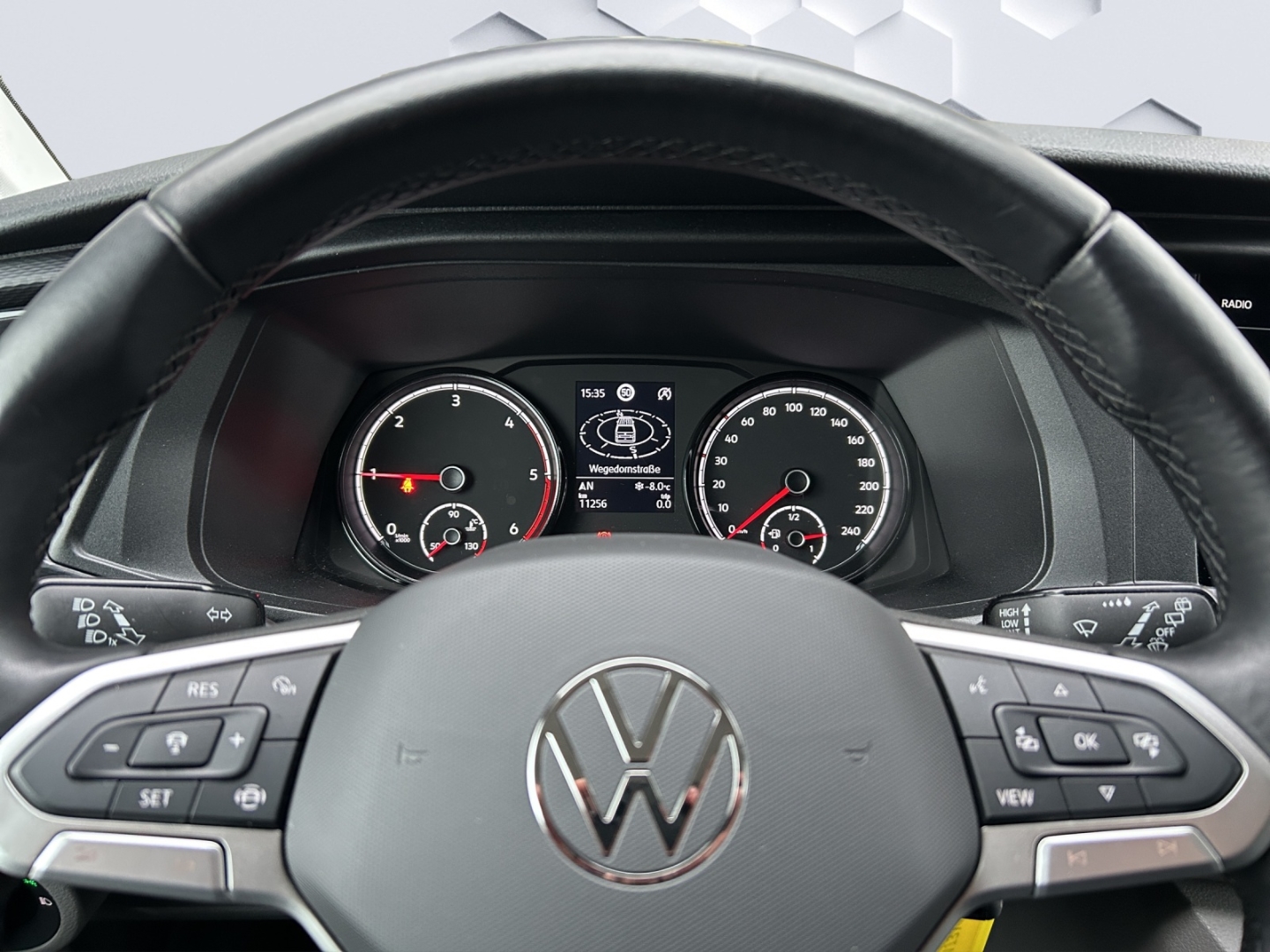 T6.1 Kasten 2,0l TDI 5-Gang AHK Navi LED ACC Apple CarPlay Android Auto