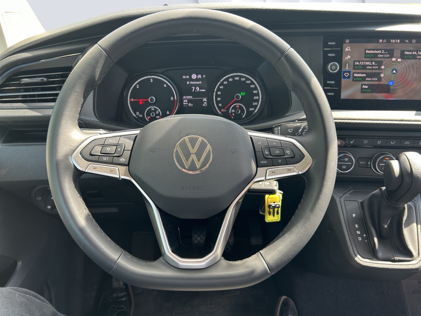 T6.1 California FWD Beach Camper 2.0 TDI Navi UVP 88.500