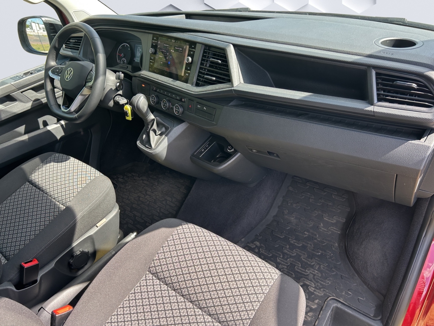 T6.1 California FWD Beach Camper 2.0 TDI Navi UVP 88.500