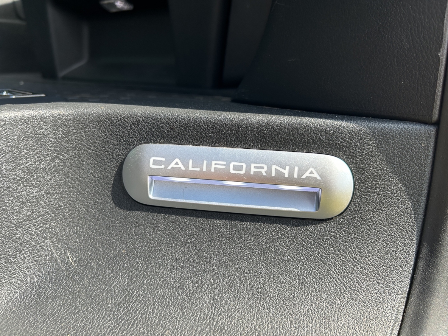 T6.1 California FWD Beach Camper 2.0 TDI Navi UVP 88.500