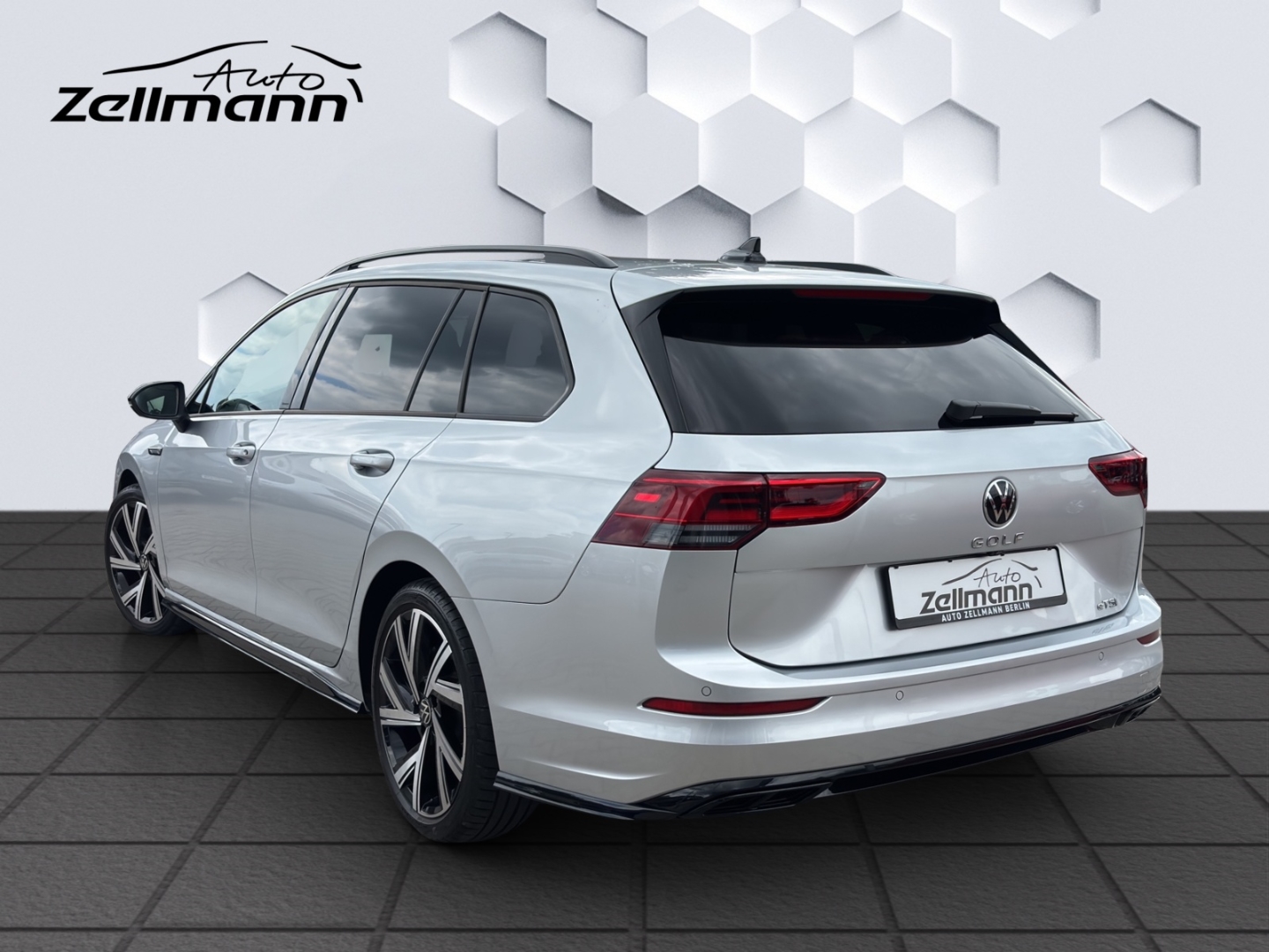 Golf Variant VIII Mildhybrid EU6d R-Line 1.5 eTSI 96KW DSG