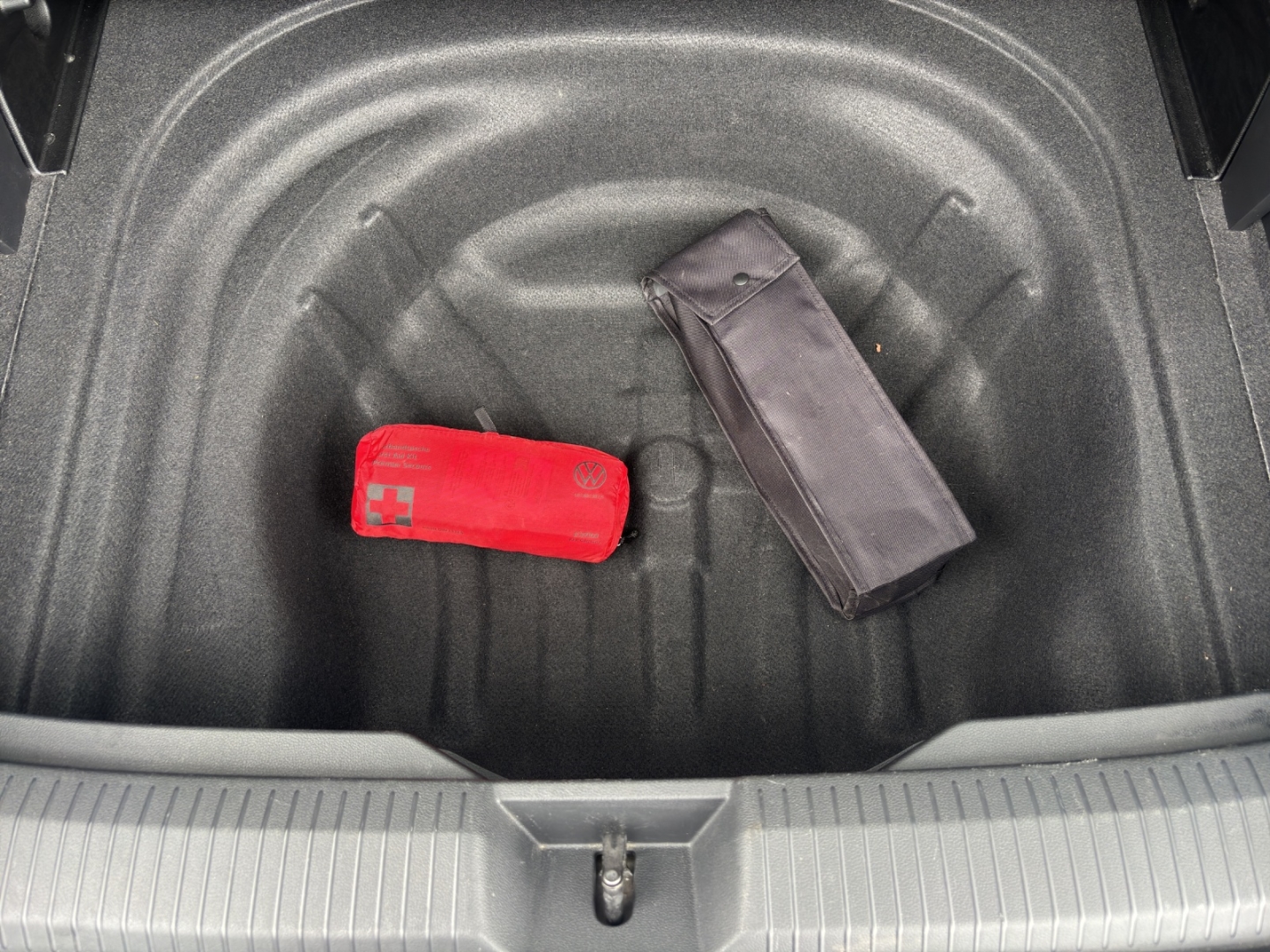 Golf Variant VIII Mildhybrid EU6d R-Line 1.5 eTSI 96KW DSG