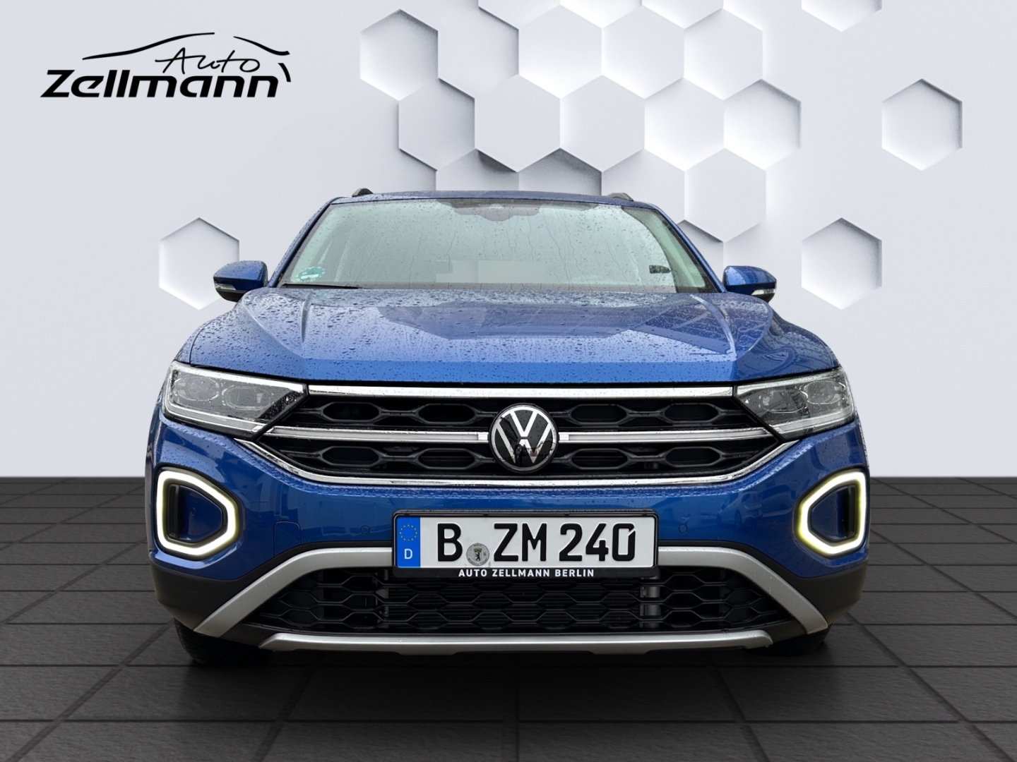 T-Roc 1.5l TSI DSG Navi IQ Light & Drive W+S Reifen