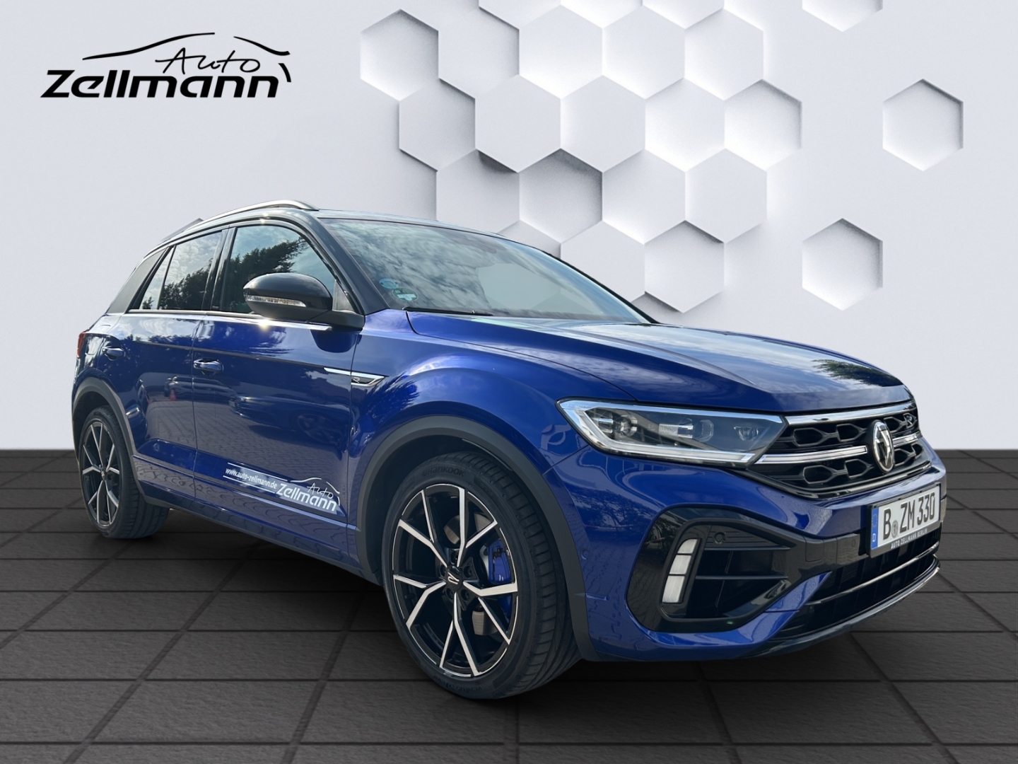 T-Roc R 2.0l TSI 4MOTION DSG El. Panodach Navi Leder AD AHK-abnehmbar Digitales Cockpit