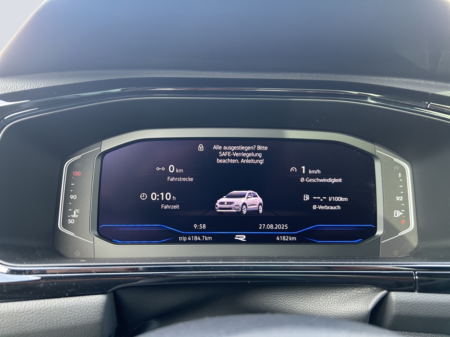 T-Roc R 2.0l TSI 4MOTION DSG El. Panodach Navi Leder AD AHK-abnehmbar Digitales Cockpit