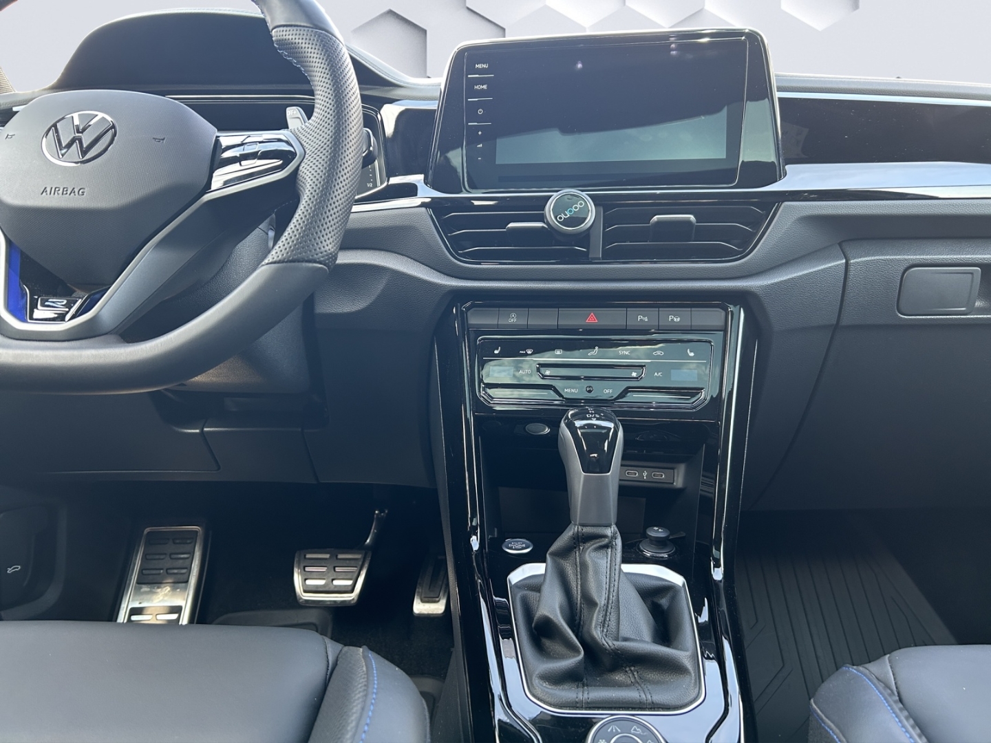 T-Roc R 2.0l TSI 4MOTION DSG El. Panodach Navi Leder AD AHK-abnehmbar Digitales Cockpit