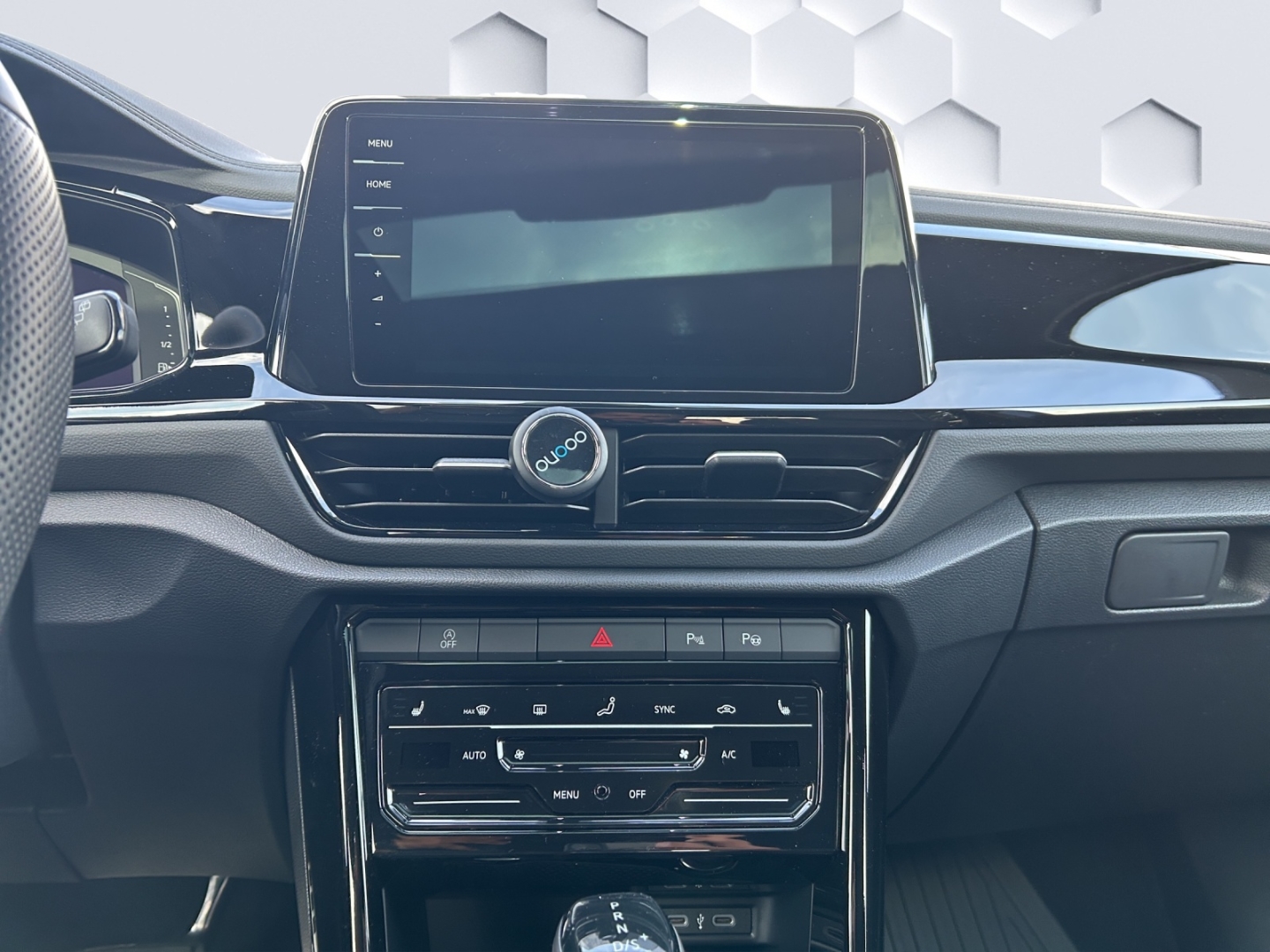 T-Roc R 2.0l TSI 4MOTION DSG El. Panodach Navi Leder AD AHK-abnehmbar Digitales Cockpit