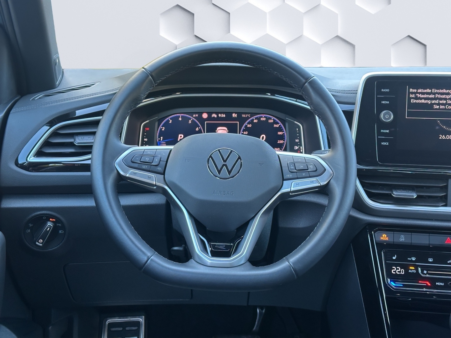 T-Roc 1.5 TSI EU6d 1.5TSi DSG R-Line LED Matrix AHZV Rückfahrkamera