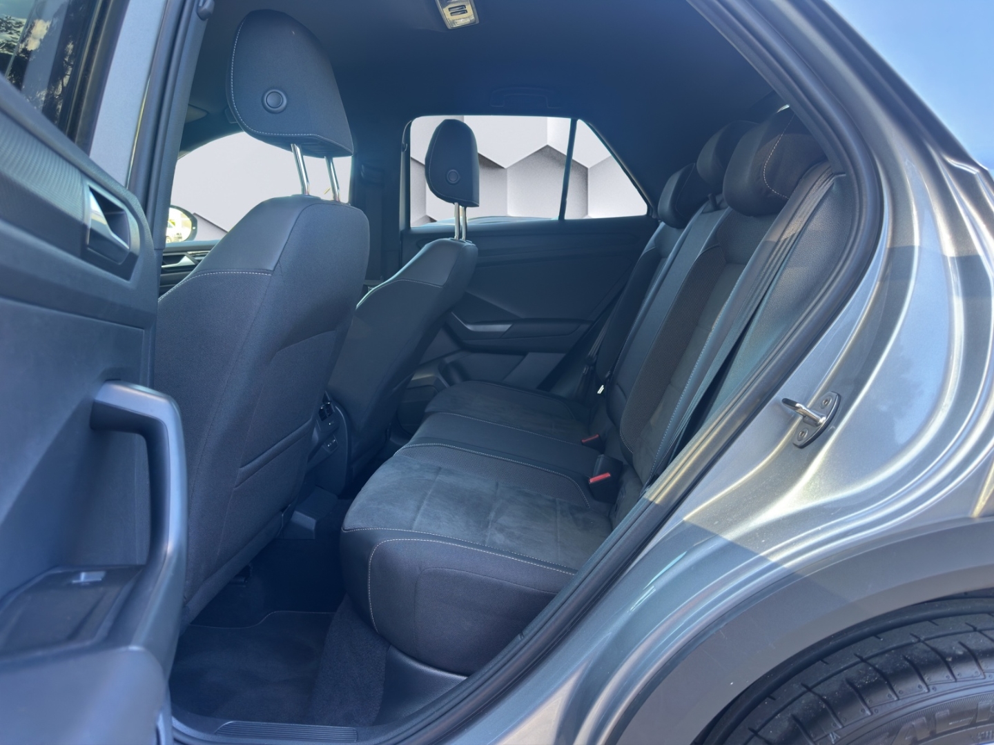 T-Roc 1.5 TSI EU6d 1.5TSi DSG R-Line LED Matrix AHZV Rückfahrkamera