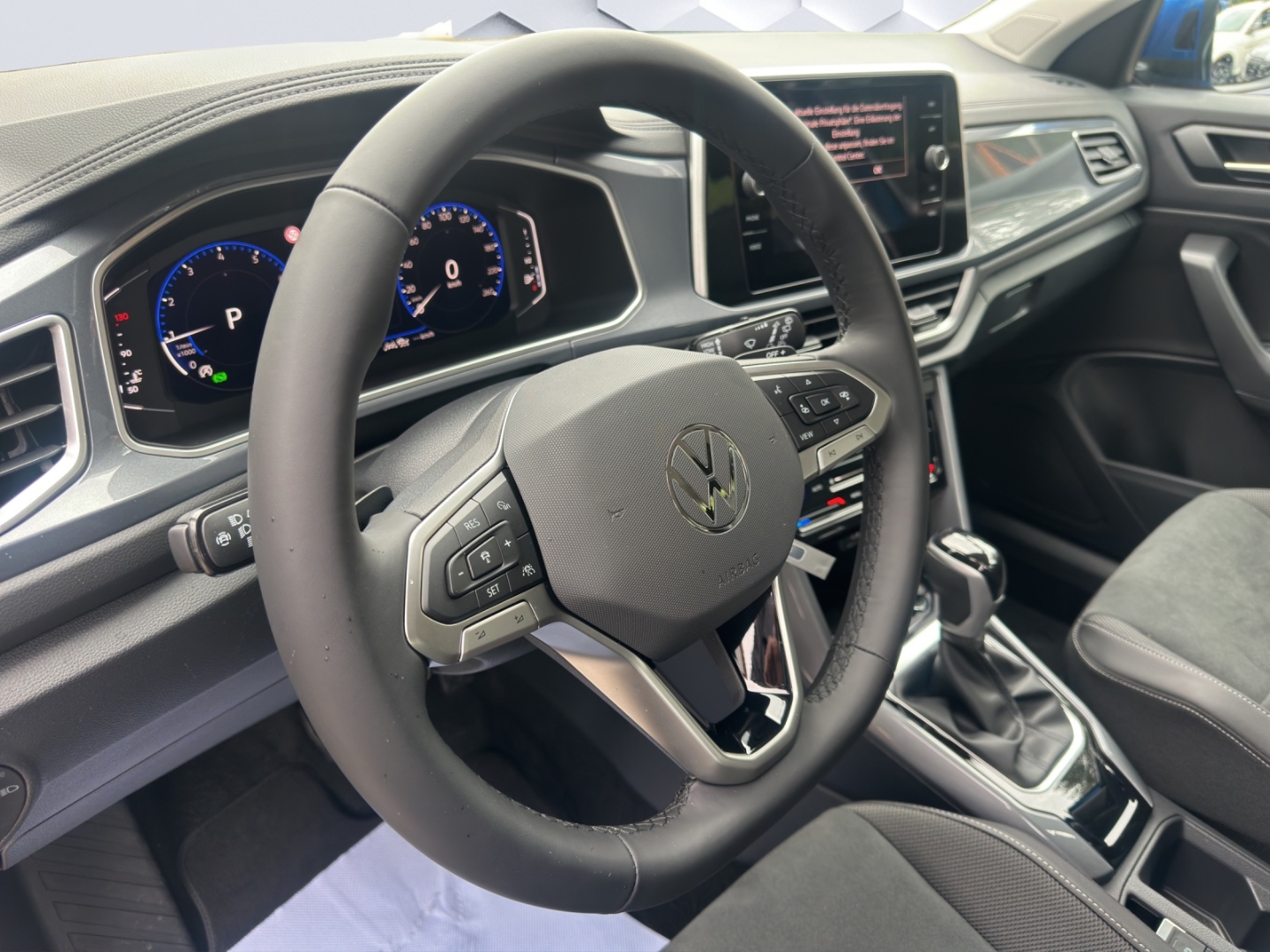 T-Roc Style 1.5l TSI 7-Gang- DSG Navi Digitales Cockpit LED ACC Apple CarPlay