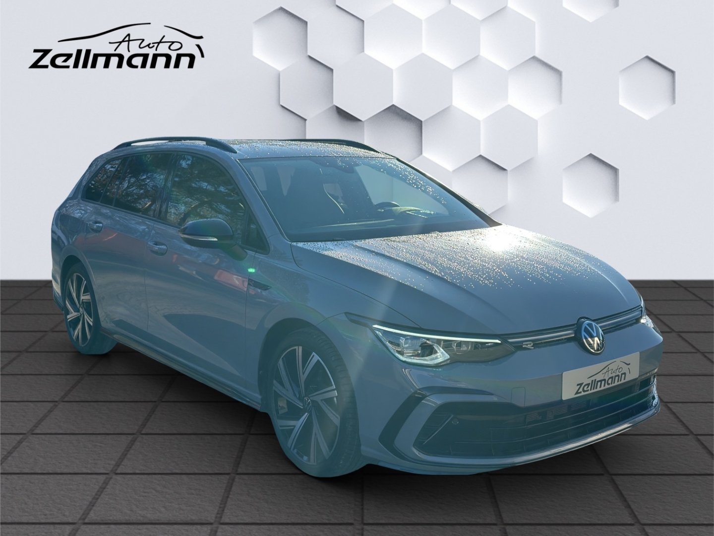 Golf Variant VIII 1.5 eTSI R-Line DSG 96kW LED AHZV Rückfahrkamera