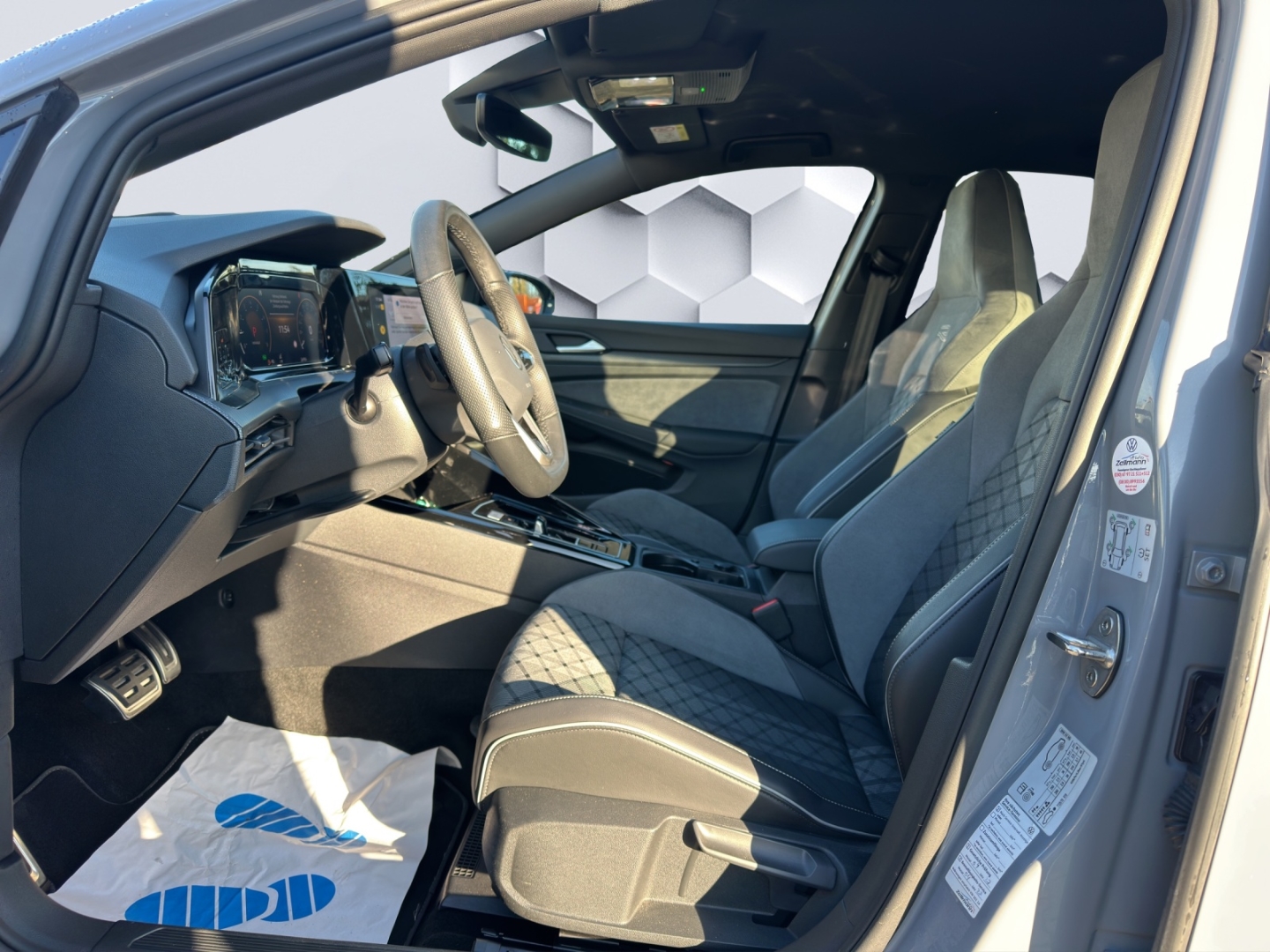 Golf Variant VIII 1.5 eTSI R-Line DSG 96kW LED AHZV Rückfahrkamera