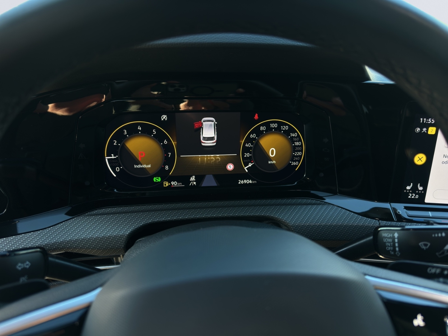 Golf Variant VIII 1.5 eTSI R-Line DSG 96kW LED AHZV Rückfahrkamera