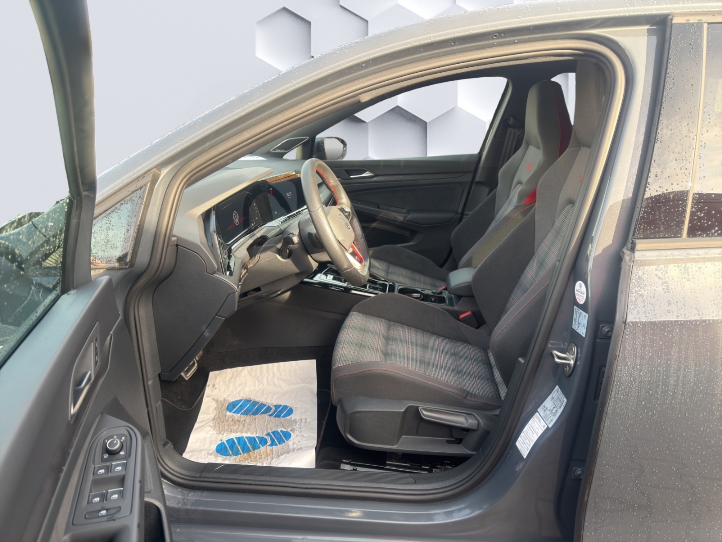 Golf VIII 2.0 TSI DSG 180kW AHZV LED HuD Sitzheizung App-Connect