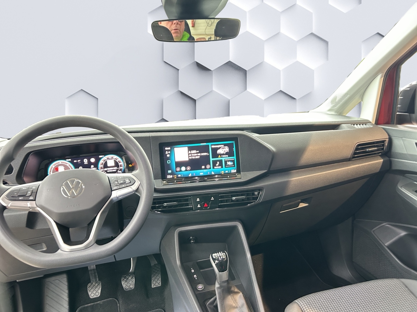 Caddy 2,0 l TDI 6.Gang AHK-abnehmbar 2-Zonen-Klimaautom DAB SHZ Keyless Entry Keyless