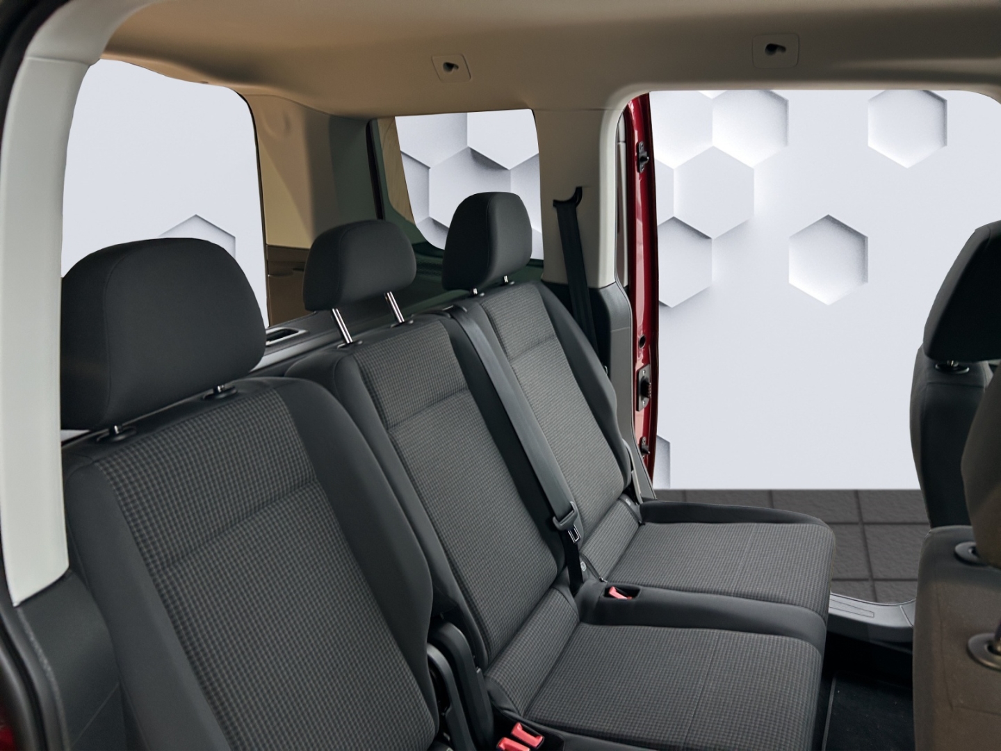 Caddy 2,0 l TDI 6.Gang AHK-abnehmbar 2-Zonen-Klimaautom DAB SHZ Keyless Entry Keyless