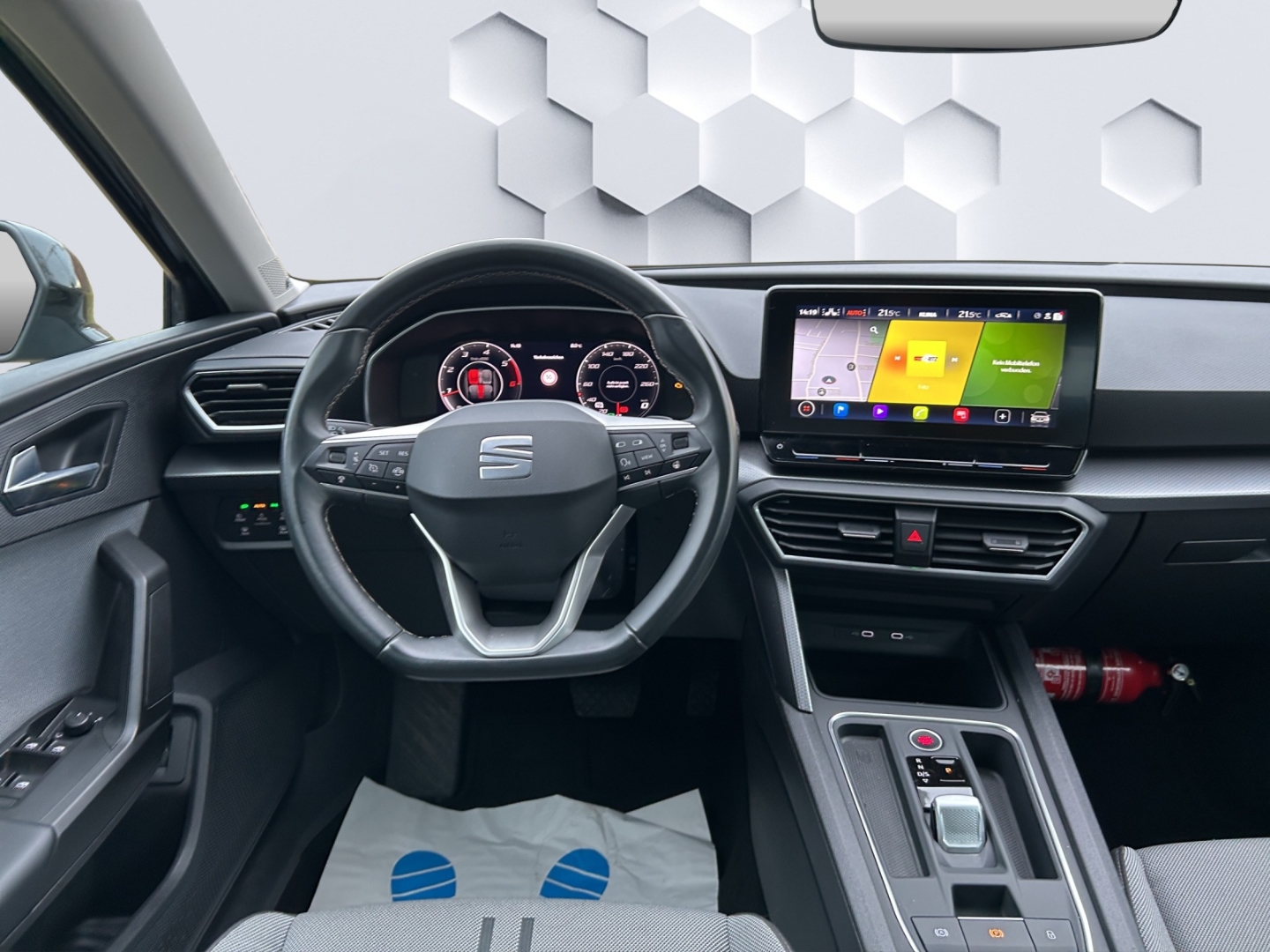 Leon Sportstourer Style 2.0 TDI 110kW AHZV, LED,ACC,Rückfahrkamera,ParkLenkAssist, Sitzheizung