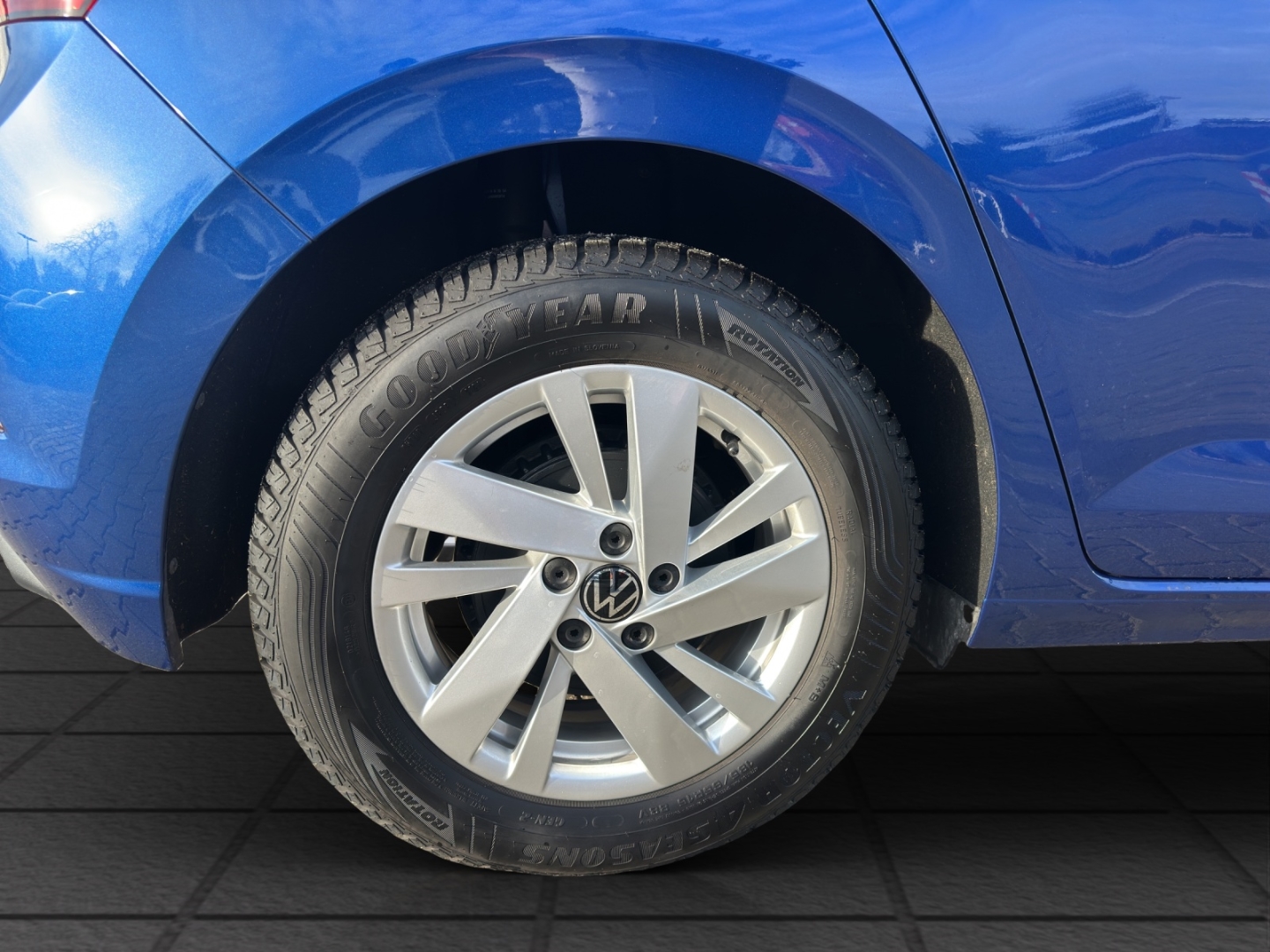 Polo VI Style 1.0 TSI 70kW MatrixLED GJR PDC ACC Sitzheizung