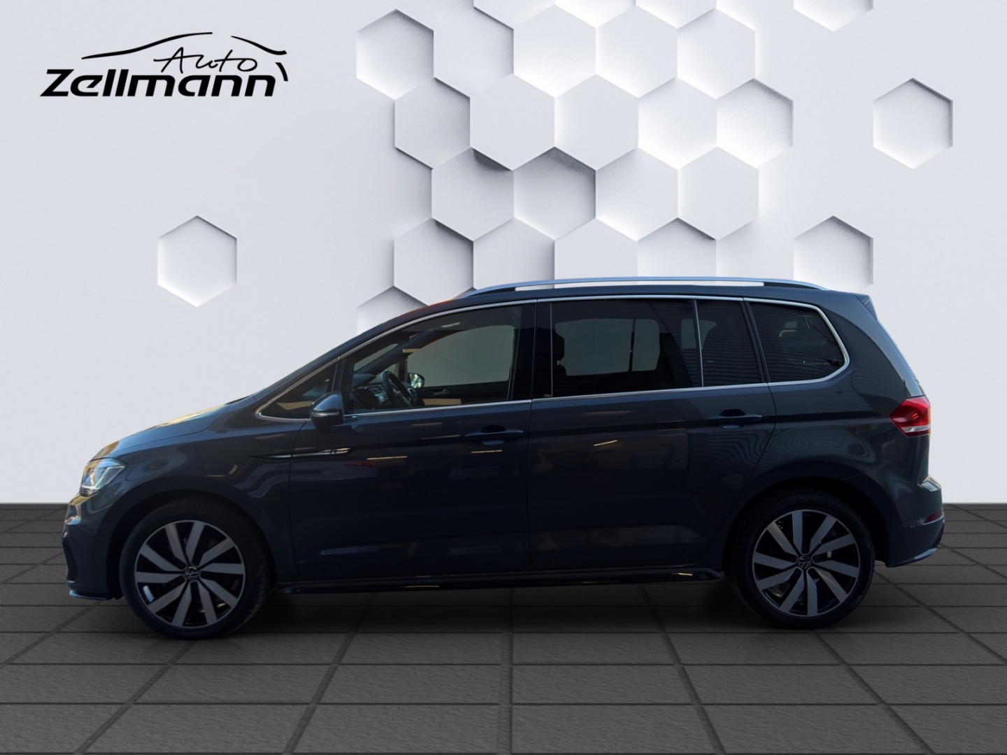 Touran BMT Start-Stopp Highline 1.5TSI AHZV LED PDC ACC Rückfahrkamera Sitzheizung