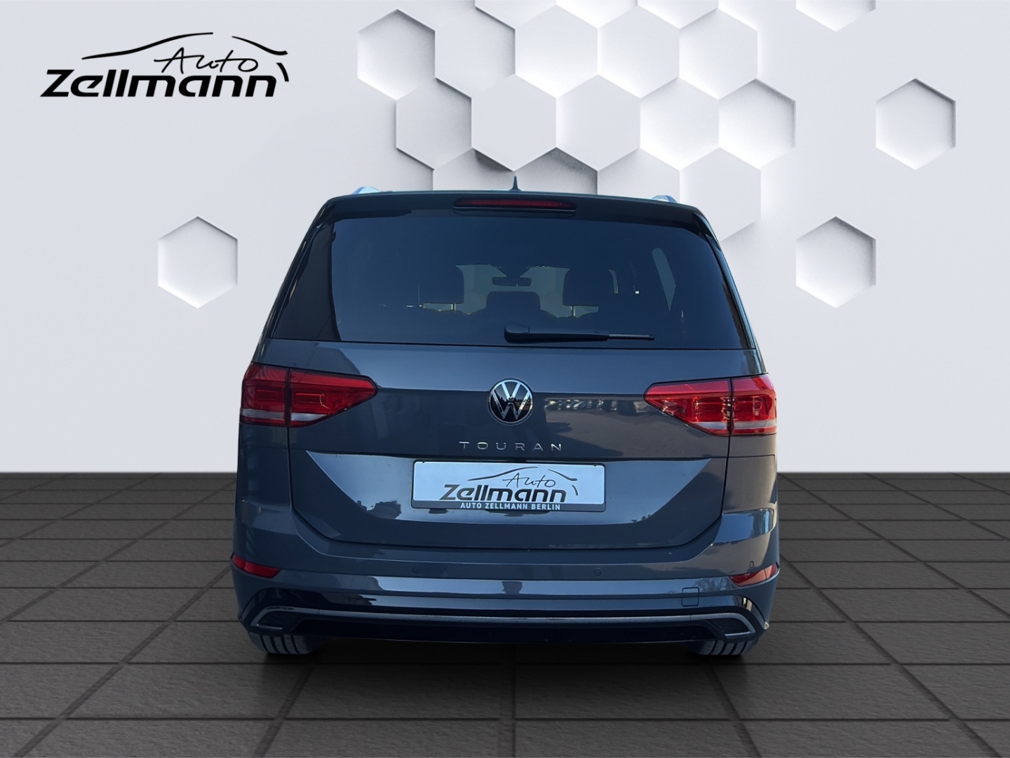 Touran BMT Start-Stopp Highline 1.5TSI AHZV LED PDC ACC Rückfahrkamera Sitzheizung