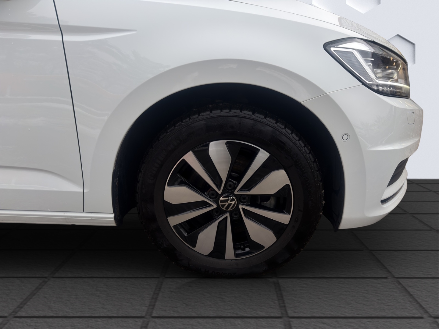 Touran BMT Start-Stopp Comfortline 2.0TDI 110kW AHZV LED GJR PDC ACC TrailerAssist Sitzheizung