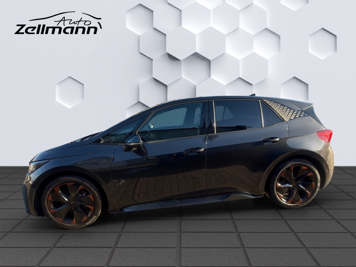 Born 150 kW 150kW LED HuD GJR ACC ParkLenkAssist Sitzheizung