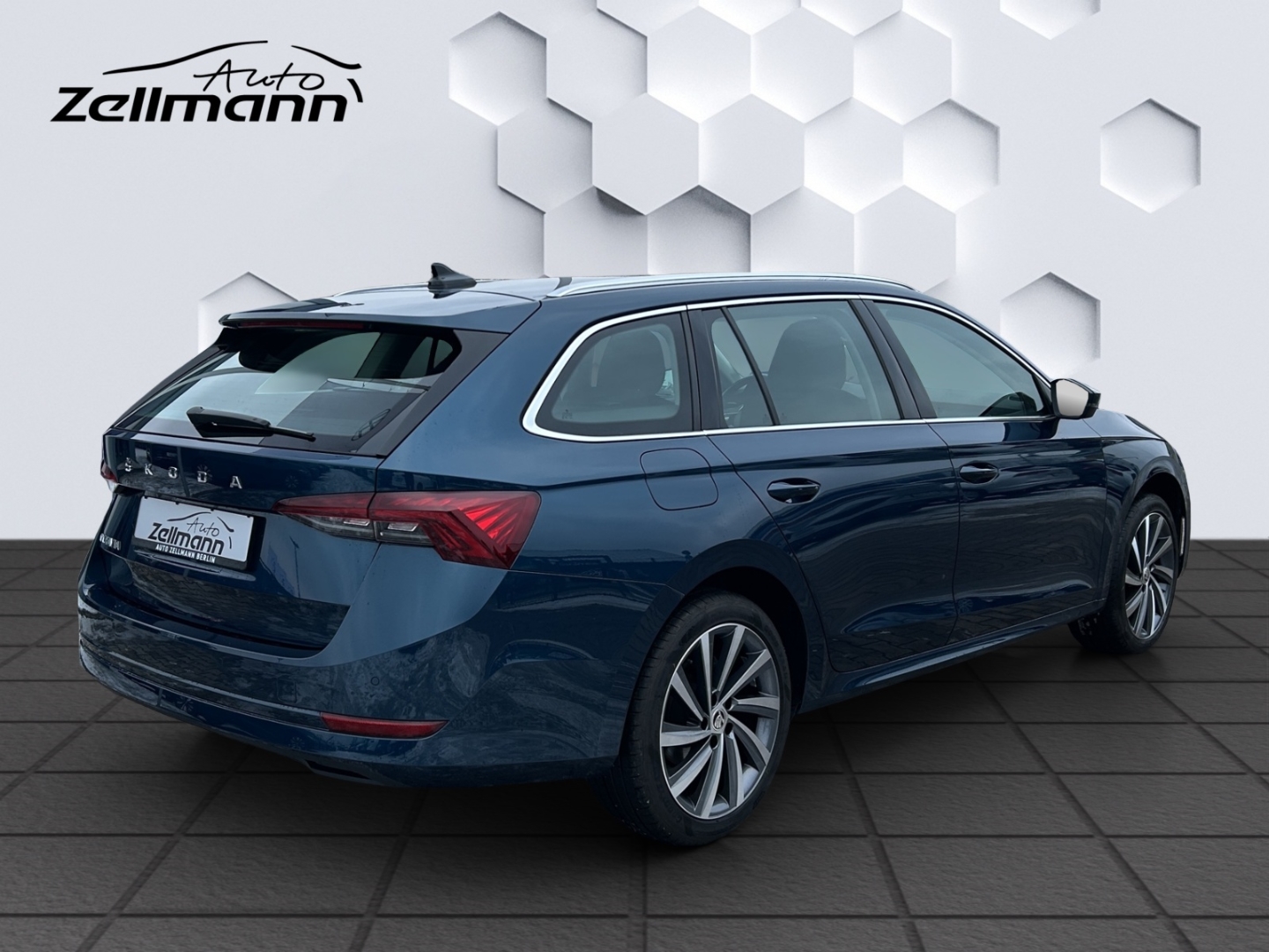 Octavia Combi Style 2.0TDI DSG AHZV LED HuD PDC Sitzheizung