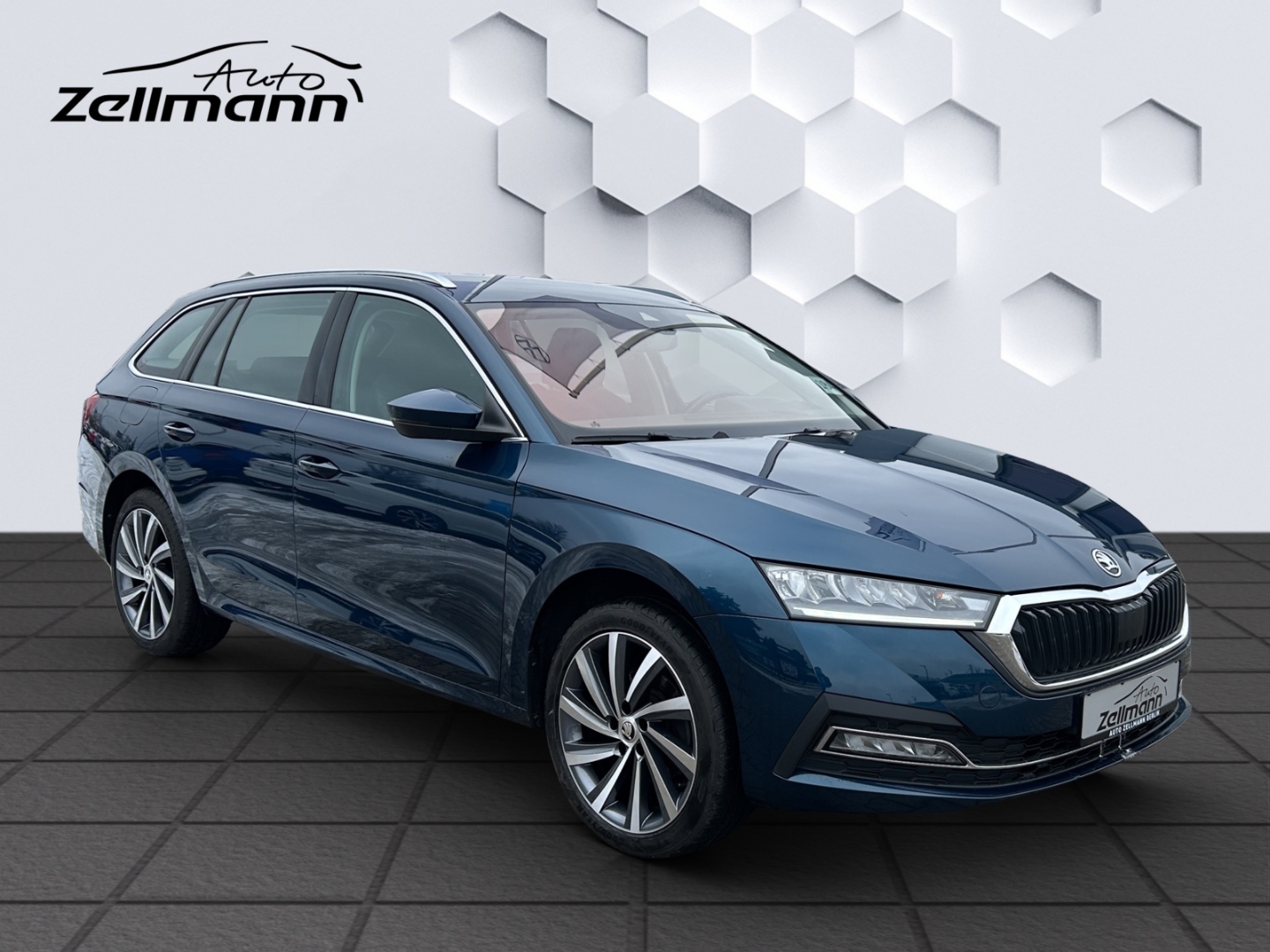 Octavia Combi Style 2.0TDI DSG AHZV LED HuD PDC Sitzheizung