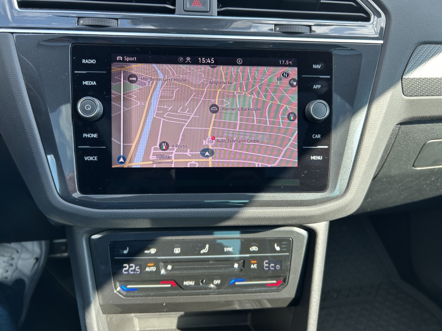 Tiguan R-Line 1.4 eHybrid AHZV MatrixLED PanoDach HuD ACC 360°Kamera ParkLenkAssist