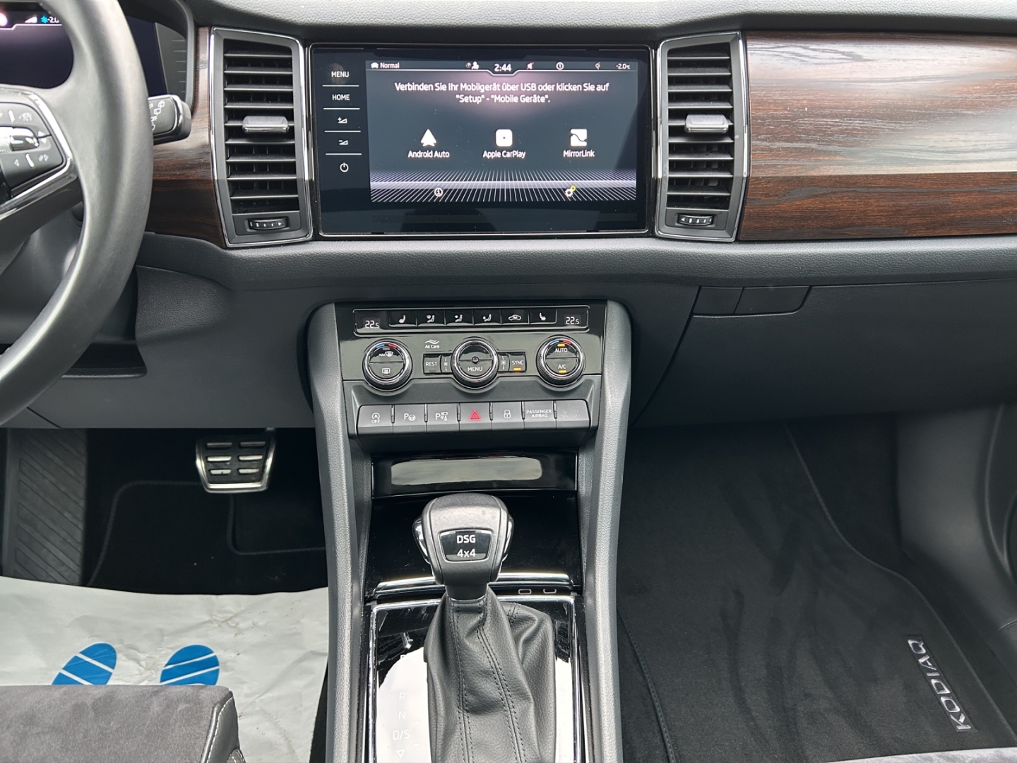 Kodiaq Scout 4x4 2.0TDI AHZV PanoDach ACC 360°Kamera ParkLenkAssist Sitzheizung