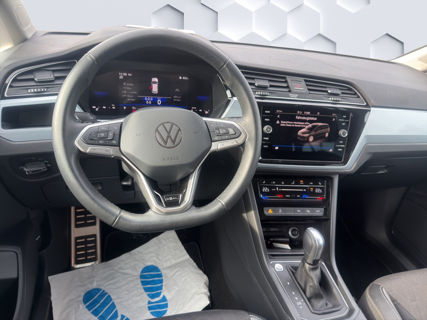 Touran Comfortline BMT Start-Stopp GOAL 1,5TSI OPF 110 kW AHZV LED GJR ACC TrailerAssist Sitzheizung