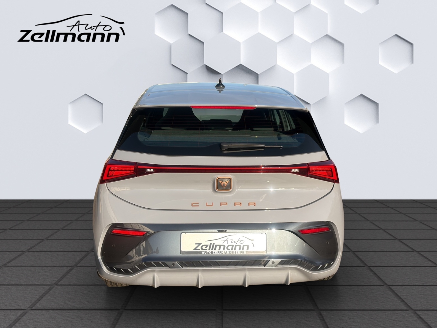 Born 150 kW 150kW LED PDC ACC Sitzheizung