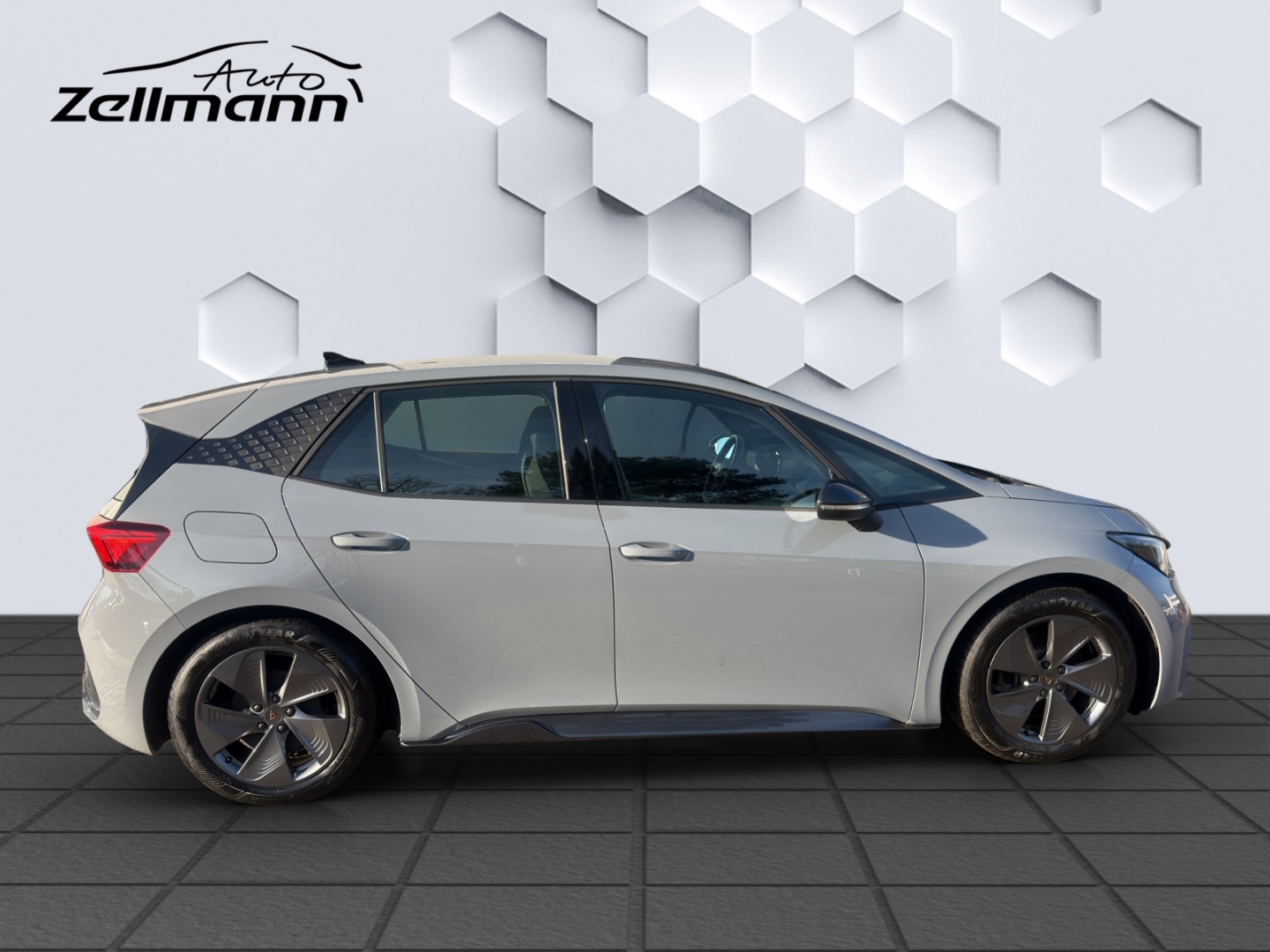 Born 150 kW 150kW LED PDC ACC Sitzheizung