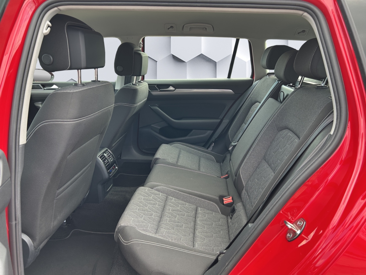 Passat Business 2.0 TDI LED ACC Rückfahrkamera Sitzheizung