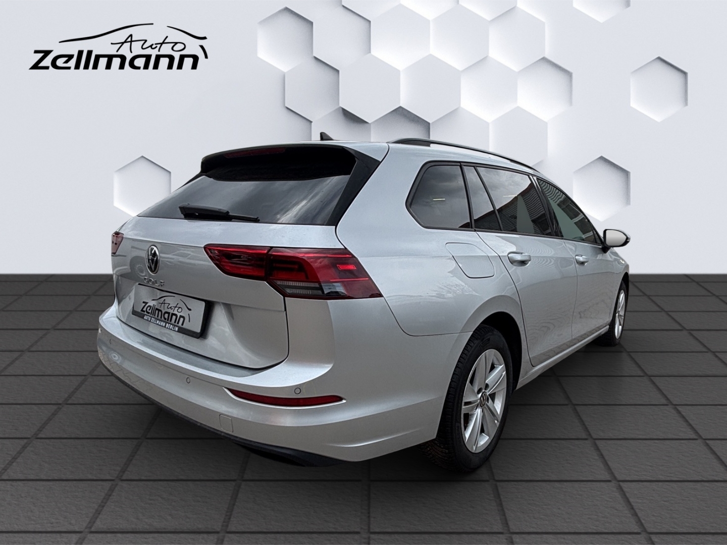 Golf VIII Life 2.0TDI 85kW AHZV LED GJR ACC Rückfahrkamera Sitzheizung