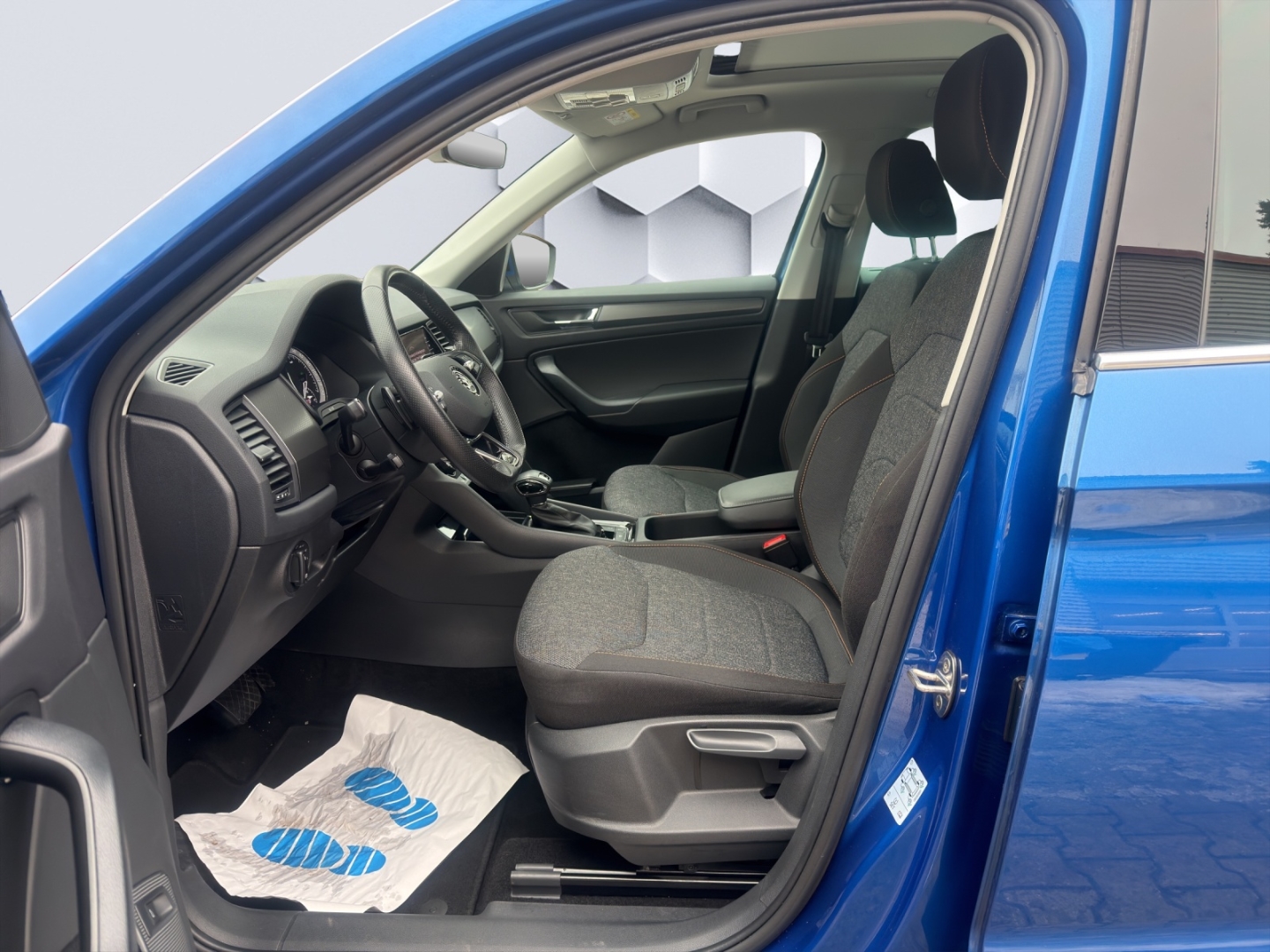 Kodiaq Ambition 4x4 2.0TFSI AHZV LED ACC Rückfahrkamera ParkLenkAssist Sitzheizung