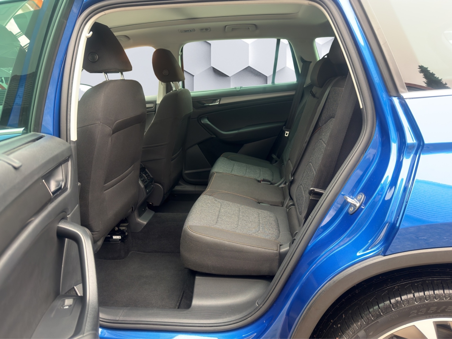 Kodiaq Ambition 4x4 2.0TFSI AHZV LED ACC Rückfahrkamera ParkLenkAssist Sitzheizung