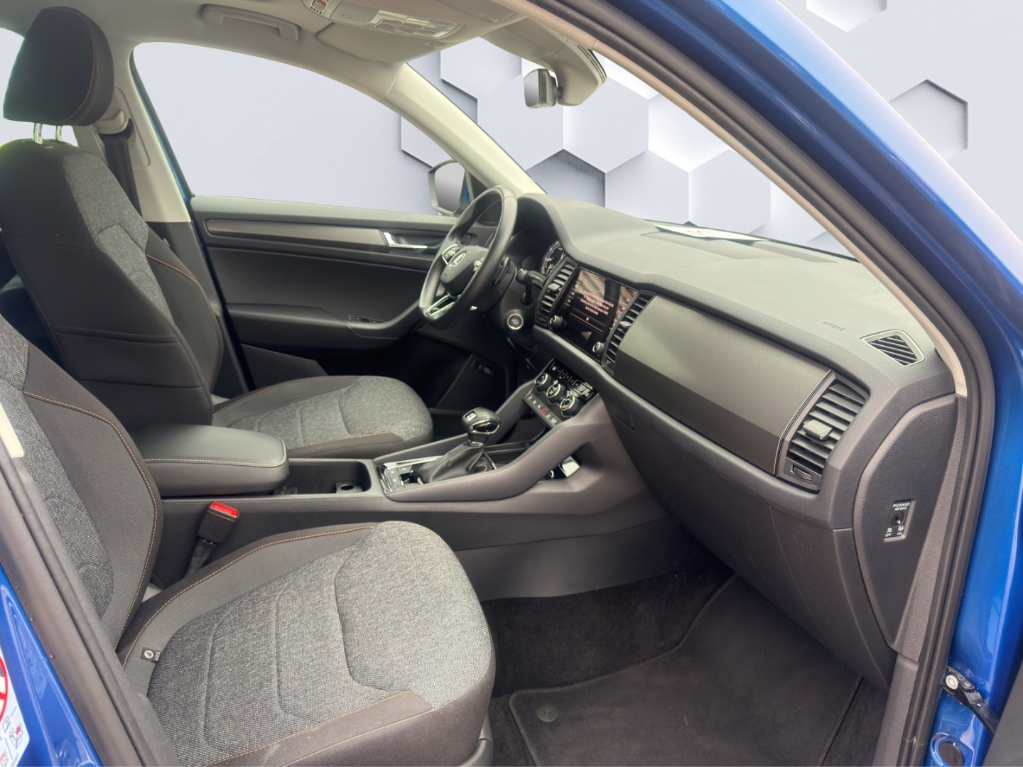 Kodiaq Ambition 4x4 2.0TFSI AHZV LED ACC Rückfahrkamera ParkLenkAssist Sitzheizung