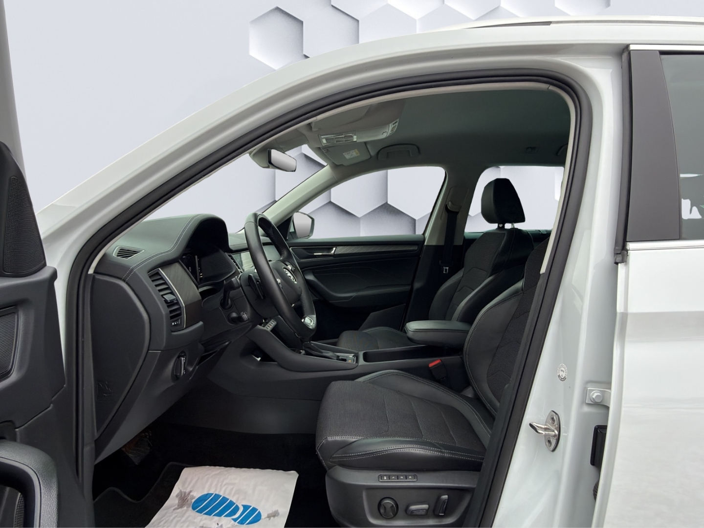 Kodiaq Style 2.0TDI 110kW DSG MatrixLED ACC Rückfahrkamera Sitzheizung