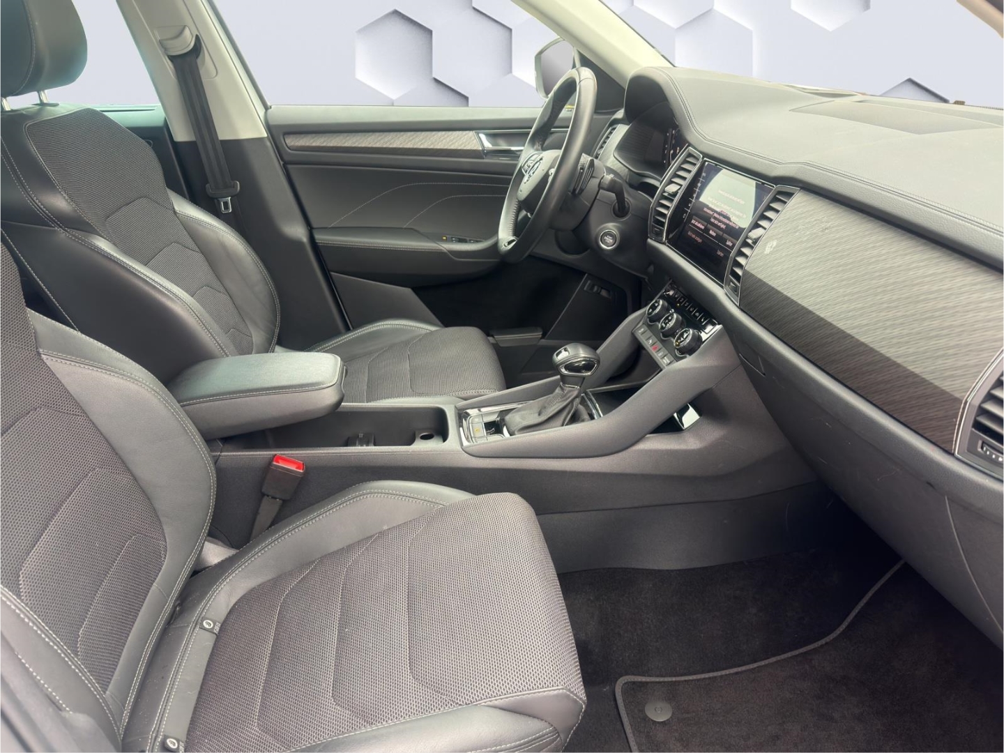 Kodiaq Style 2.0TDI 110kW DSG MatrixLED ACC Rückfahrkamera Sitzheizung