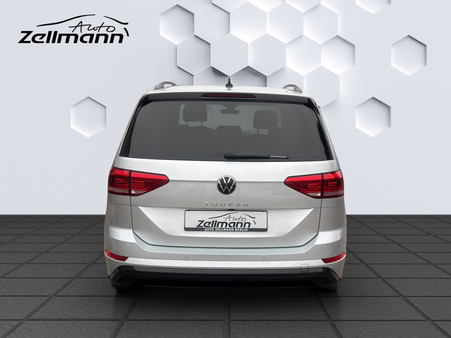 Touran BMT Start-Stopp EU6d Highline 1.5 TSI AHZV LED PanoDach ACC Rückfahrkamera Sitzheizung